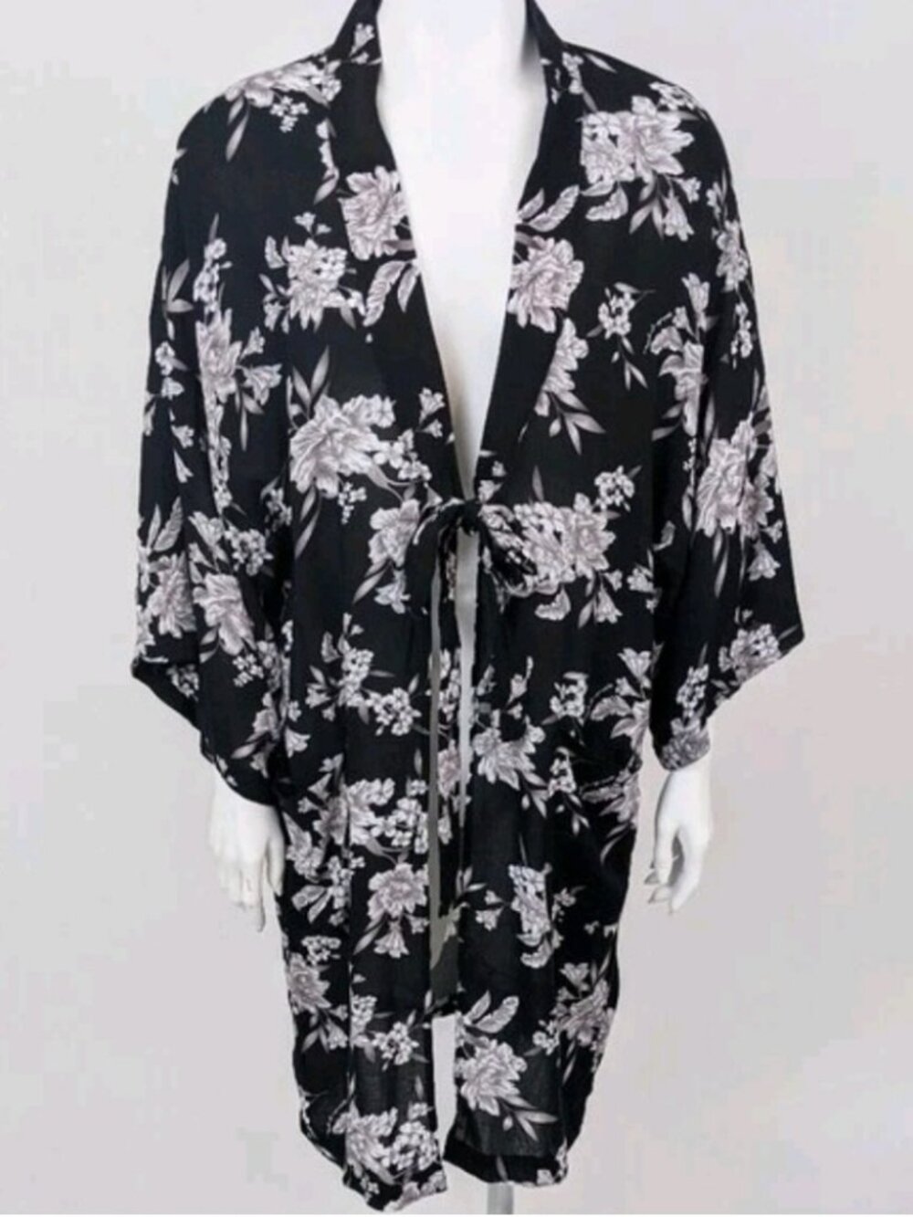 🏷️7 FOR $35  SPIRITUAL GANGSTER Kimono Robe ONE SIZE